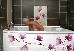 Michelle B. y Trina cholitas bolivianas sex Michaels